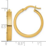 Afbeelding in Gallery-weergave laden, 10K Yellow Gold 23mm x 4mm Round Grooved Hoop Earrings