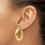 Charger l'image dans la galerie, 14K Yellow Gold 26mm x 6mm Diamond Cut Round Hoop Earrings