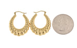 將圖片載入圖庫檢視器 14k yellow gold shrimp scalloped twisted hoop earrings