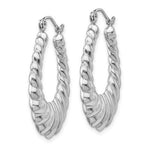 將圖片載入圖庫檢視器 14k white gold shrimp scalloped twisted hoop earrings