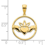 Afbeelding in Gallery-weergave laden, 14k Yellow Gold Claddagh Crown Circle Pendant Charm