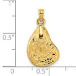 Carica l'immagine nel visualizzatore di Gallery, 14k Yellow Gold Oyster Shell Seashell Textured Pendant Charm