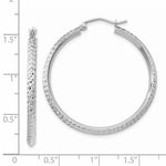 Afbeelding in Gallery-weergave laden, 14K White Gold Diamond Cut Knife Edge Round Hoop Earrings 35mm x 2.5mm