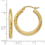 Afbeelding in Gallery-weergave laden, 14K Yellow Gold Diamond Cut Classic Round Hoop Earrings 25mm x 3mm