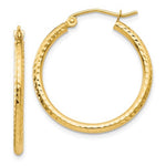 將圖片載入圖庫檢視器 14k yellow gold diamond cut round hoop textured earrings 25mm x 2mm