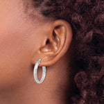 將圖片載入圖庫檢視器 14k White Gold 25mm x 3.75mm Diamond Cut Inside Outside Round Hoop Earrings
