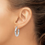 Afbeelding in Gallery-weergave laden, 10K White Gold 25mm x 4mm Classic Round Hoop Earrings
