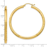 Afbeelding in Gallery-weergave laden, 10K Yellow Gold 47mm x 3mm Satin Diamond Cut Round Hoop Earrings
