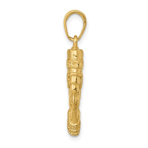 Lade das Bild in den Galerie-Viewer, 14k yellow gold egyptian nefertiti 3d pendant charm