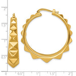 Afbeelding in Gallery-weergave laden, 14k Yellow Gold Graduated Spike Round Hoop Earrings

