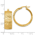 Lataa kuva Galleria-katseluun, 14k Yellow Gold Large Diamond Cut Round Hoop Earrings
