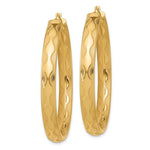 Charger l&#39;image dans la galerie, 14k Yellow Gold 50mm x 5.5mm Wavy Textured Round Hoop Earrings
