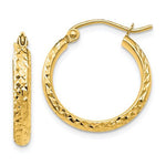Afbeelding in Gallery-weergave laden, 14k Yellow Gold 18mm x 2.5mm Diamond Cut Round Hoop Earrings
