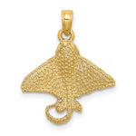 Lade das Bild in den Galerie-Viewer, 14k Yellow Gold Stingray Eagle Ray Textured Spotted Pendant Charm
