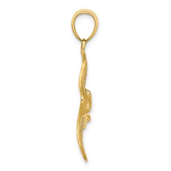 14k Yellow Gold Stingray Textured Cut Out Pendant Charm