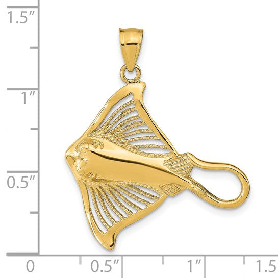 14k Yellow Gold Stingray Textured Cut Out Pendant Charm