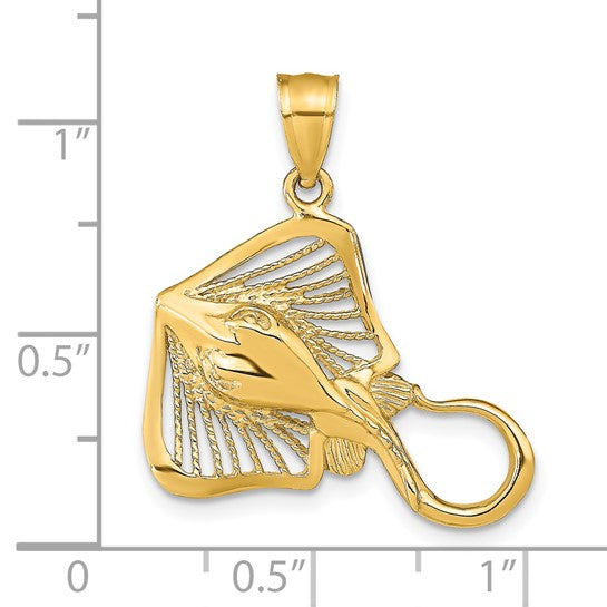14k Yellow Gold Stingray Textured Pendant Charm