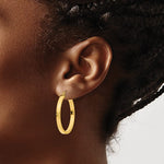 画像をギャラリービューアに読み込む, 14K Yellow Gold Square Tube Round Hoop Earrings 30mm x 3mm

