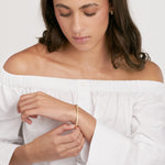 Lataa kuva Galleria-katseluun, 14k Yellow Gold Ribbed Greek Key Hinged Bangle Bracelet
