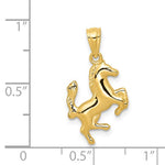 Lade das Bild in den Galerie-Viewer, 14k Yellow Gold Rearing Horse Pendant Charm
