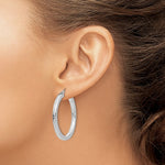Charger l'image dans la galerie, 14K White Gold Square Tube Round Hoop Earrings 35mm x 3mm

