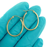 Load image into Gallery viewer, 14k Yellow Gold Classic Oval Lightweight Hoop Earrings
