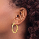 이미지를 갤러리 뷰어에 로드 , 14K Yellow Gold Diamond Cut Round Hoop Earrings 28mm x 4mm
