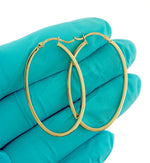 Carica l&#39;immagine nel visualizzatore di Gallery, 14k Yellow Gold Classic Large Oval Hoop Earrings
