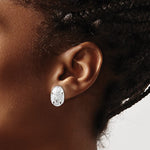 Lataa kuva Galleria-katseluun, 14k White Gold Sand Dollar Post Push Back Earrings

