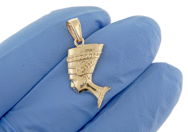 Lade das Bild in den Galerie-Viewer, 14k yellow gold egyptian nefertiti 3d pendant charm