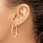 Lade das Bild in den Galerie-Viewer, 14K Rose Gold 30mm x 3mm Classic Round Hoop Earrings
