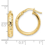 Kép betöltése a galériamegjelenítőbe: 14K Yellow Gold 18mm x 4mm Diamond Cut Round Hoop Earrings
