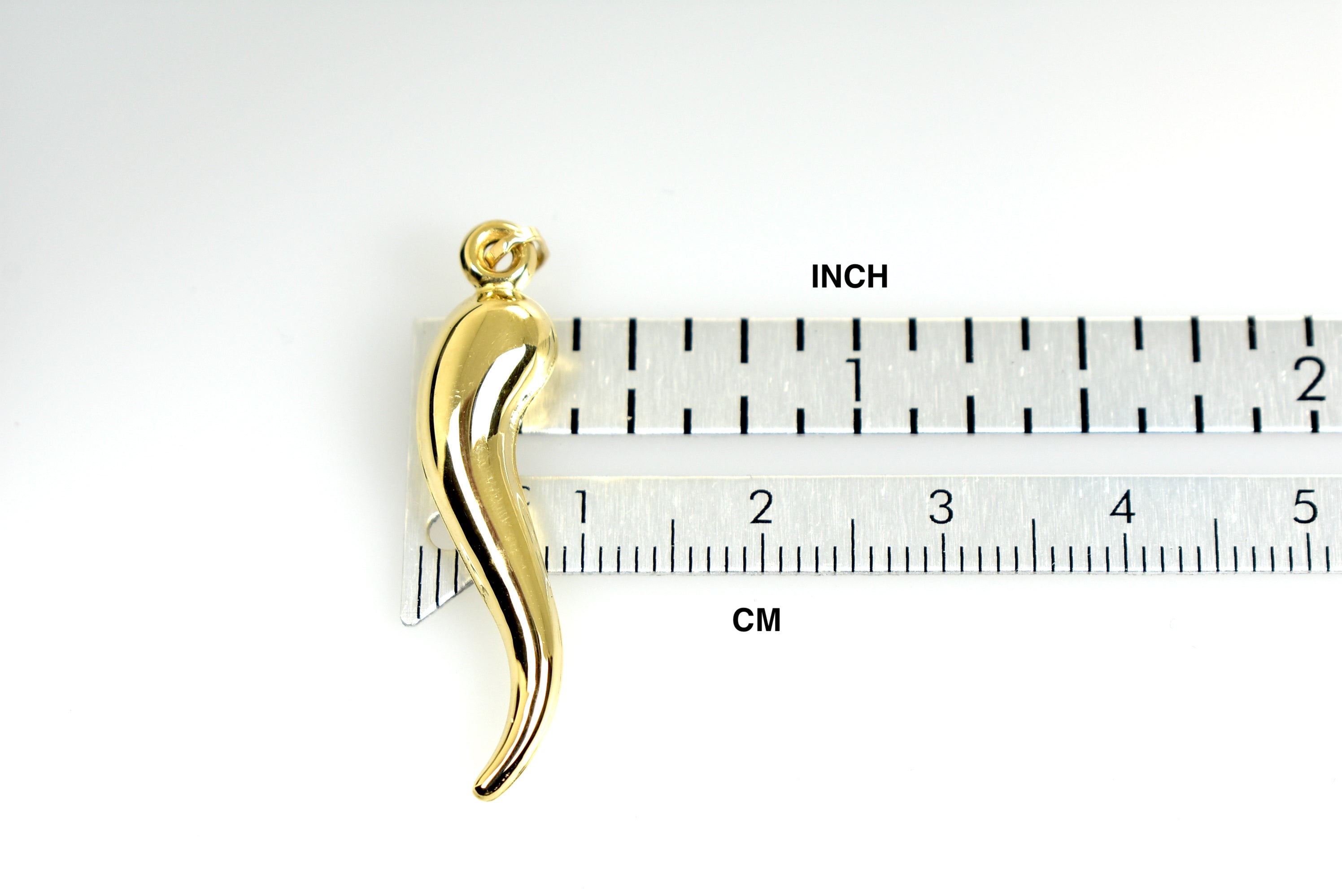 14k Yellow Gold Italian Horn Lucky 3D Pendant Charm