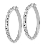Afbeelding in Gallery-weergave laden, 14k White Gold 43mm x 4mm Diamond Cut Round Hoop Earrings
