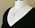 Carregar imagem no visualizador da galeria, 14k Yellow Gold Blessed Virgin Mary Miraculous Medal Rectangle Pendant Charm
