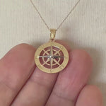 Загружайте и воспроизводите видео в средстве просмотра галереи 14k Gold Two Tone Nautical Compass Medallion Pendant Charm
