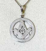 이미지를 갤러리 뷰어에 로드 , 14k White Gold Masonic Pendant Charm
