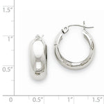 Lataa kuva Galleria-katseluun, 14K White Gold 17mm x 7mm Classic Round Hoop Earrings
