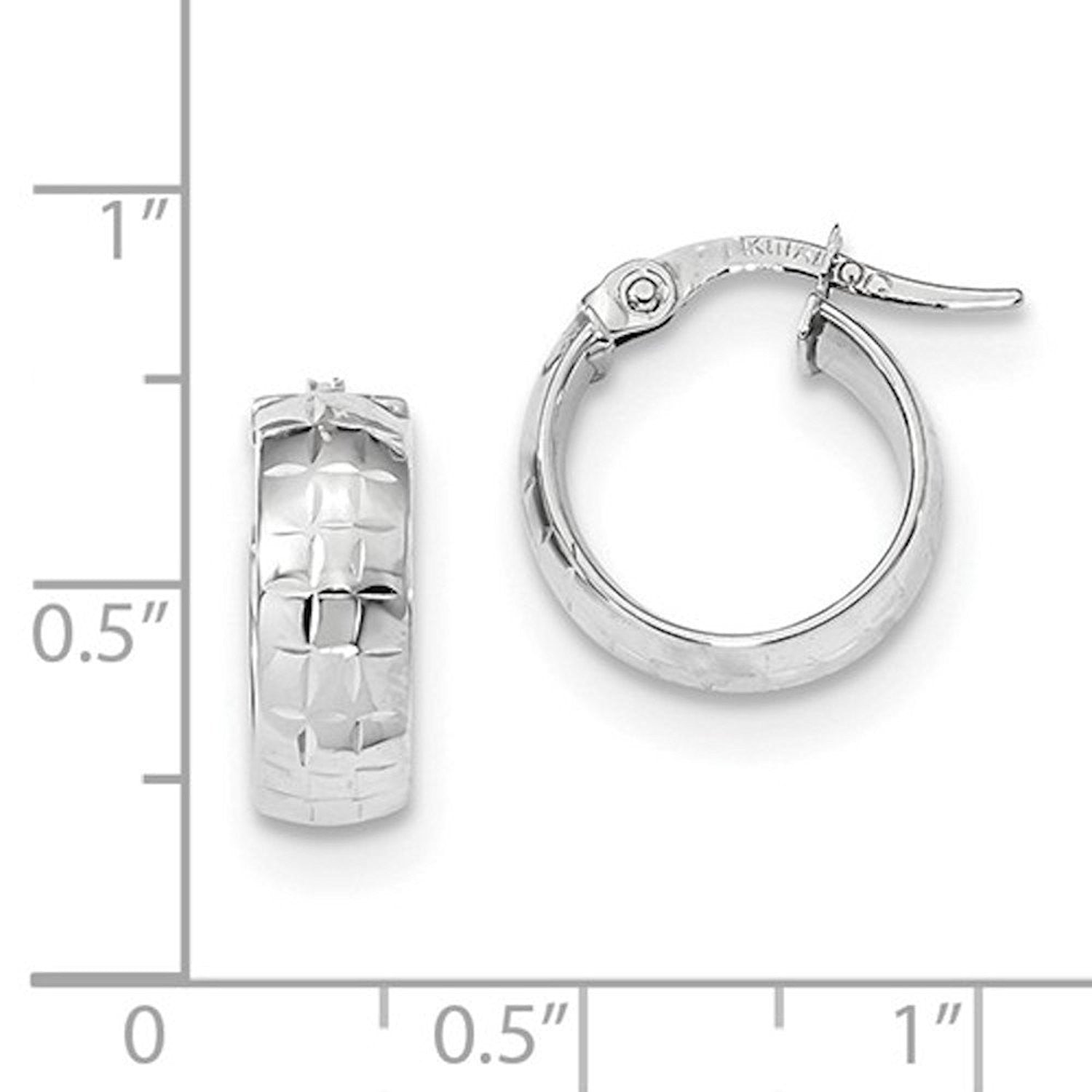 14K White Gold 14mmx13mmx5mm Patterned Round Hoop Earrings