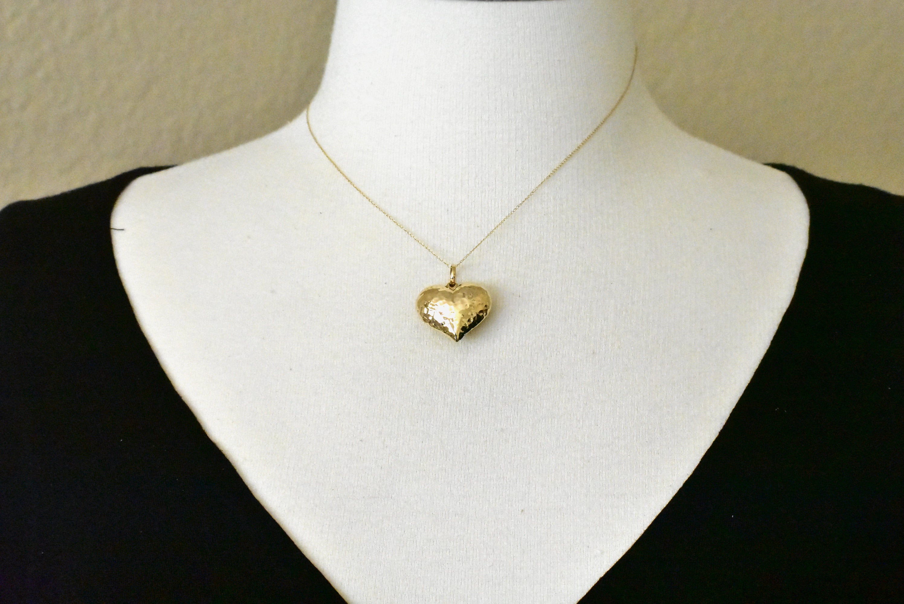 14K Yellow Gold Puffy Hammered Heart 3D Hollow Pendant Charm