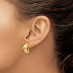 Indlæs billede til gallerivisning 14K Yellow Gold Non Pierced Huggie Omega Back Clip On Earrings
