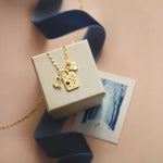 Lataa kuva Galleria-katseluun, 14k Yellow Rose White Gold Diamond Gothic Letter A Initial Alphabet Pendant Charm
