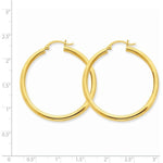 Kép betöltése a galériamegjelenítőbe: 14K Yellow Gold 40mm x 3mm Lightweight Round Hoop Earrings
