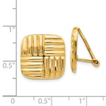 Charger l&#39;image dans la galerie, 14K Yellow Gold Square Basket Weave Geometric Style Non Pierced Clip On Earrings
