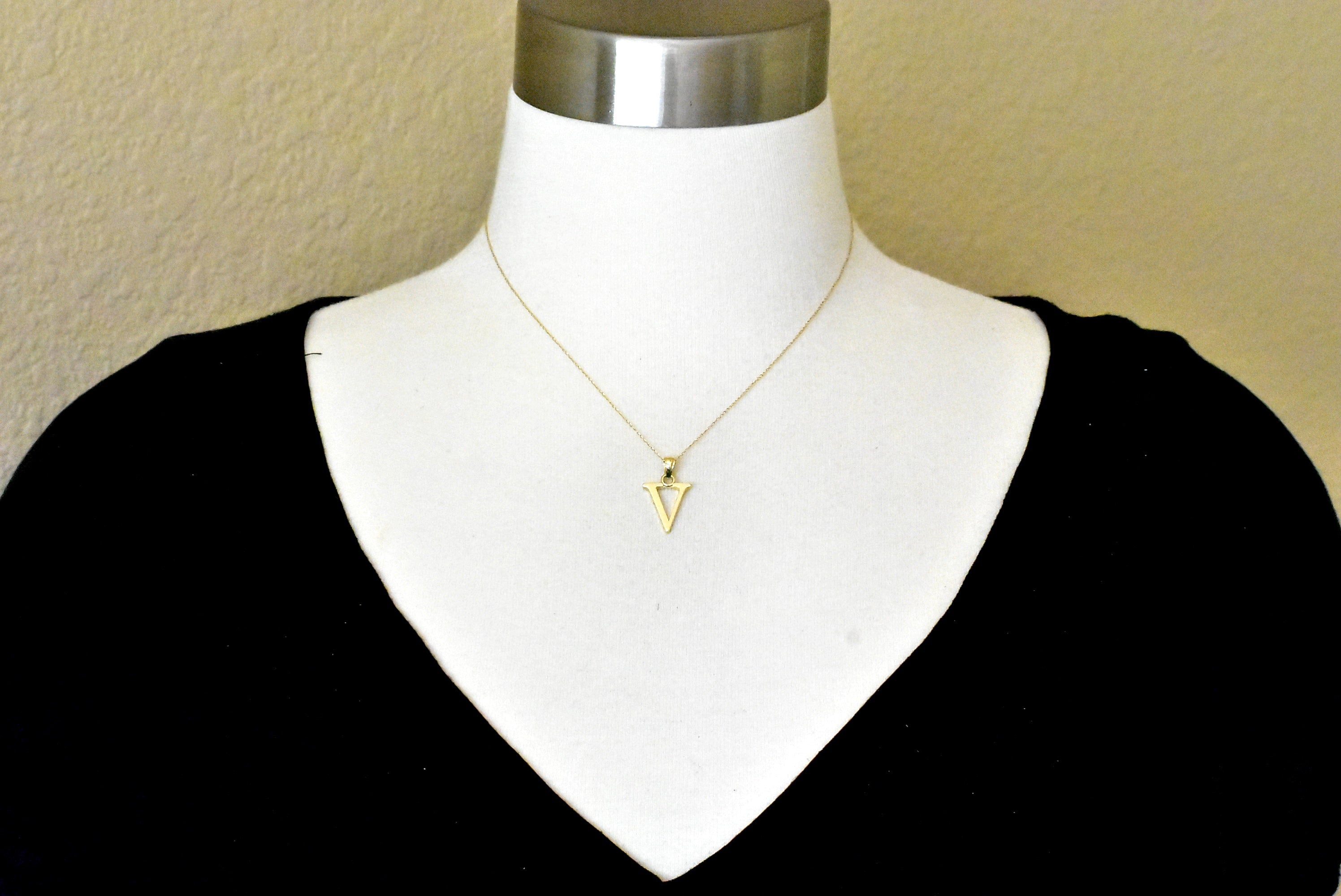 14K Yellow Gold Uppercase Initial Letter V Block Alphabet Large Pendant Charm