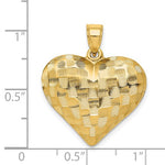 將圖片載入圖庫檢視器 14K Yellow Gold Puffy Heart Basket Weave Pattern 3D Pendant Charm
