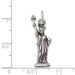 Charger l&#39;image dans la galerie, Sterling Silver New York Statue of Liberty 3D Pendant Charm
