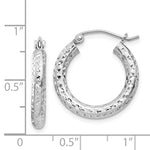 Carregar imagem no visualizador da galeria, Sterling Silver Diamond Cut Classic Round Hoop Earrings 20mm x 3mm
