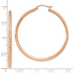 Afbeelding in Gallery-weergave laden, 14K Rose Gold Diamond Cut Knife Edge Round Hoop Earrings 44mm x 2.5mm
