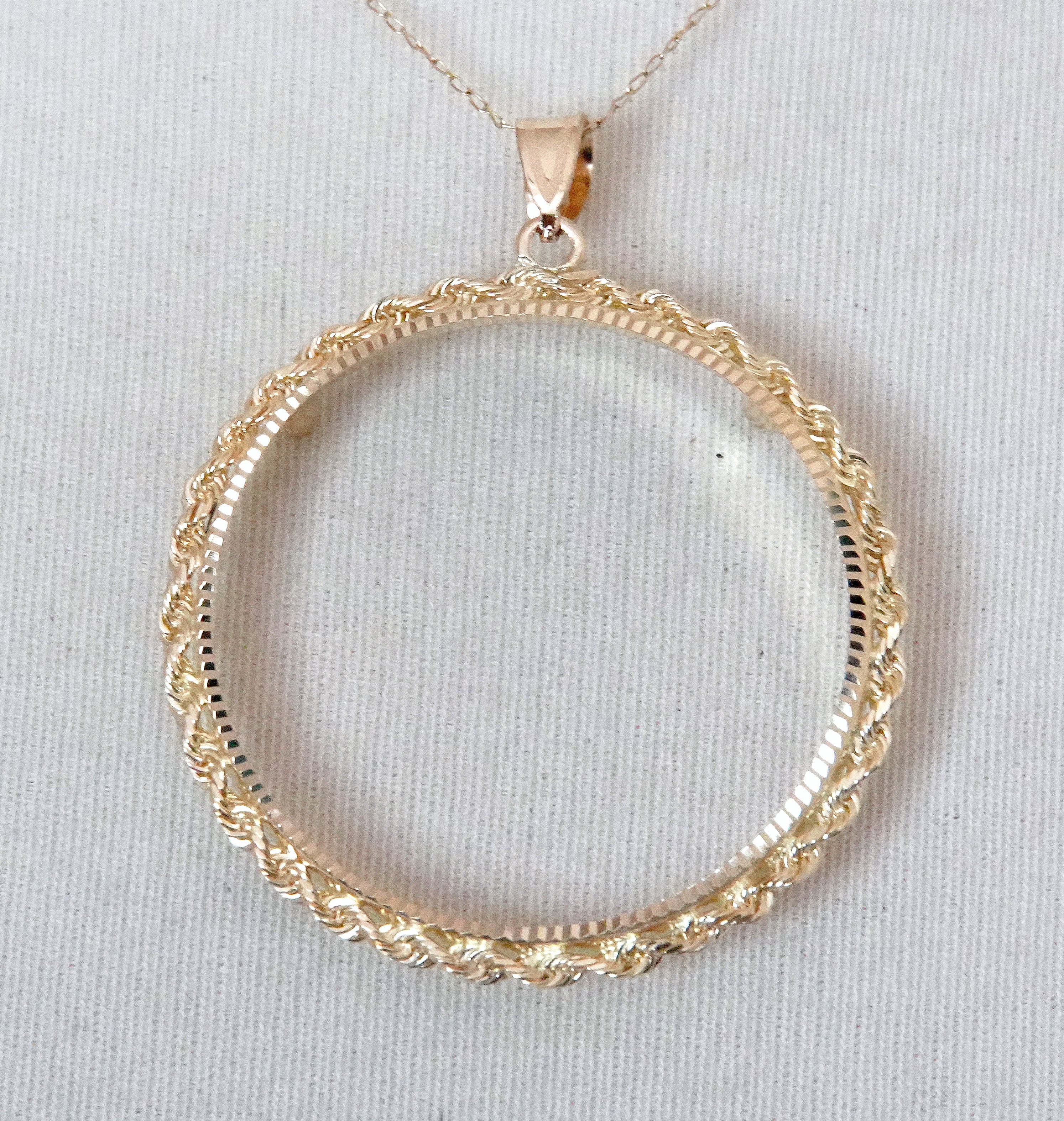 14K Yellow Gold 1 oz American Eagle U.S. $50 24K Buffalo 1 oz Cat 1 oz Krugerrand Coin Holder Prong Bezel Pendant Charm for 32.7mm Coins